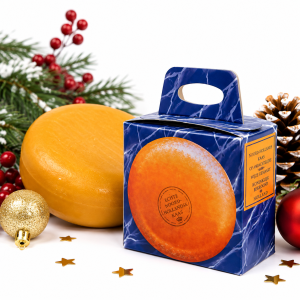 Klein kaasje naturel in cadeauverpakking